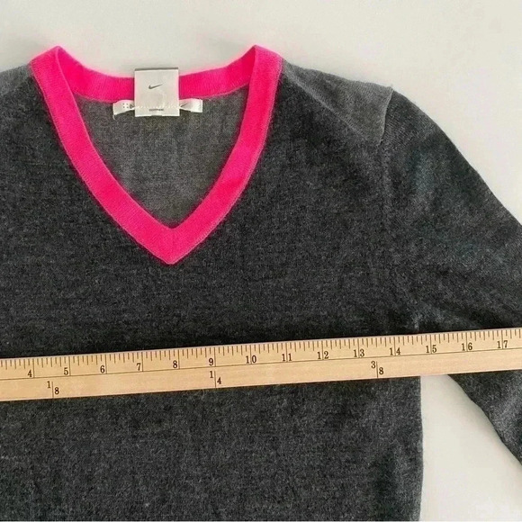 Nike Golf Merino Wool V Neck Sweater Size XS - Picture 6 of 7